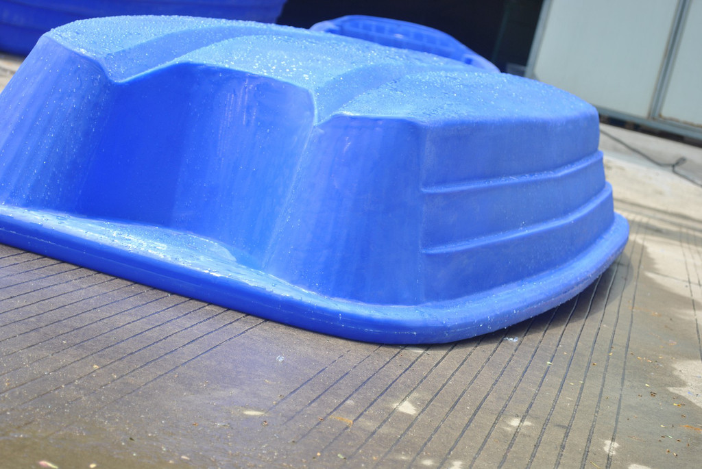 塑料漁船捕魚(yú)小船玻璃鋼養(yǎng)殖觀光特價(jià)加厚沖鋒舟外機(jī)牛筋釣魚(yú)-林躍塑業(yè)